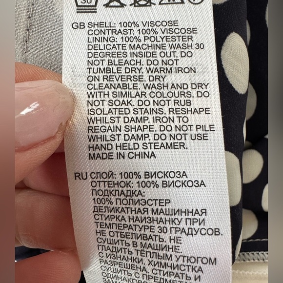 Reiss Ezra Polka Dot Printed Tapered Trousers - Picture 13 of 15